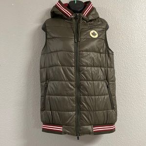 Vintage Collection Varsity Canada Green Puffer Vest With Hood